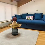 شقة Art Nouveau ترييستي
