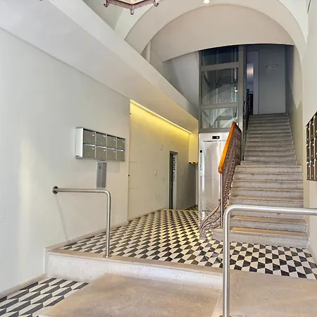 Art Nouveau Appartamento *