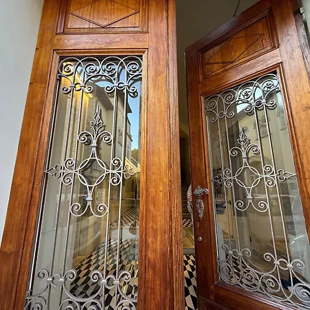 شقة Art Nouveau *