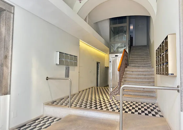 Art Nouveau Appartement *